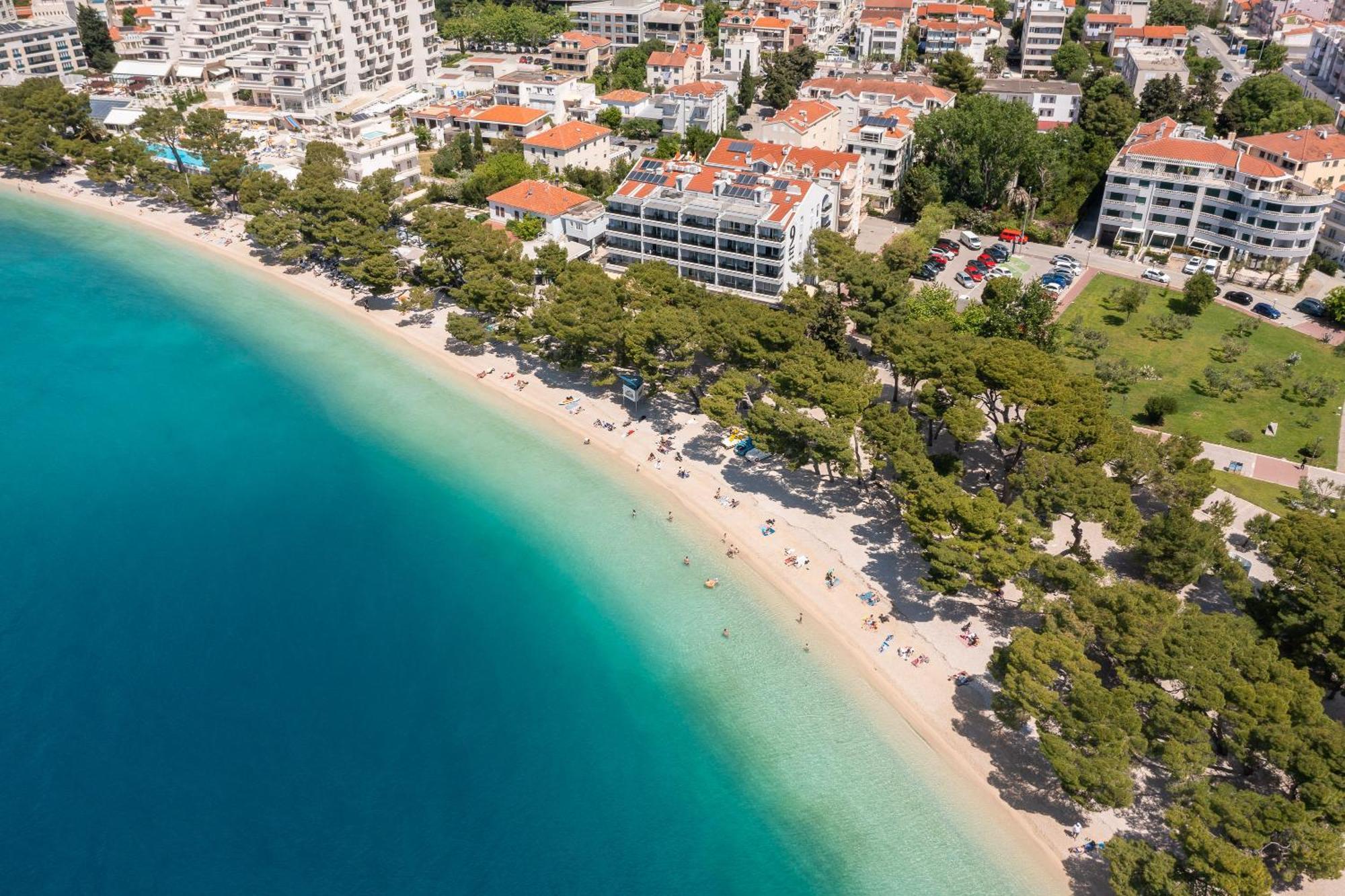Beachfront Apartments Providenca With Free Parking Makarska Bagian luar foto