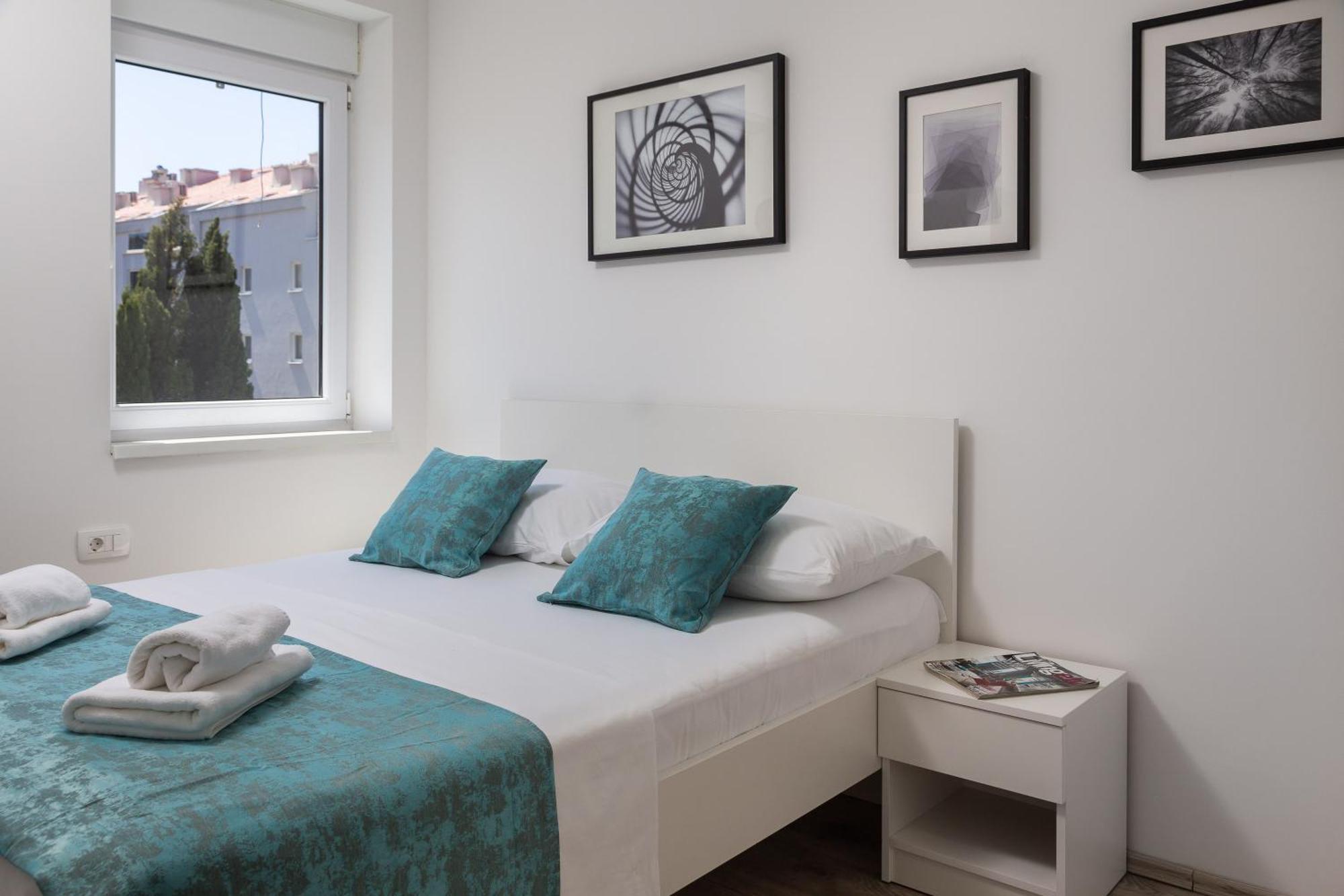 Beachfront Apartments Providenca With Free Parking Makarska Bagian luar foto